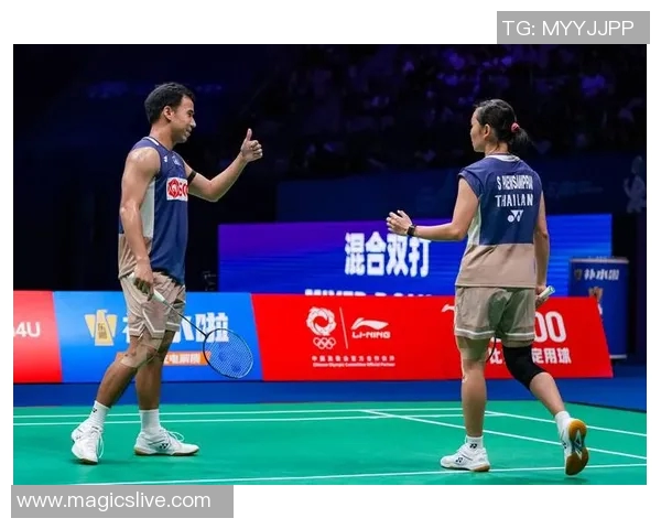 成都羽毛球队在大师赛中的状态分析与表现评估 成都羽毛球队在大师赛中的状态分析与表现评估